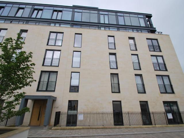 Percy Terrace, Riverside, Bath BA2, 1 bed flat to rent, £1,595 pcm | PrimeLocation