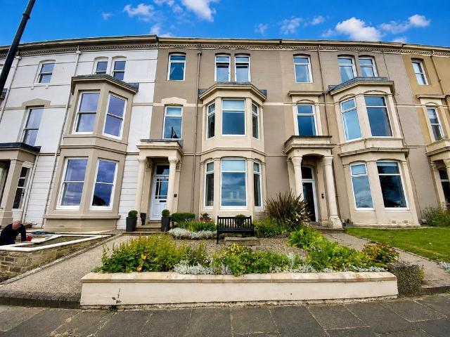 Percy Gardens, Tynemouth, NE30 1 bed flat to rent £1,200 pcm £277 pw