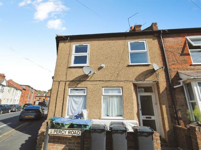Percy Road, Watford WD18, 2 bed flat to rent, £1,700 pcm | PrimeLocation