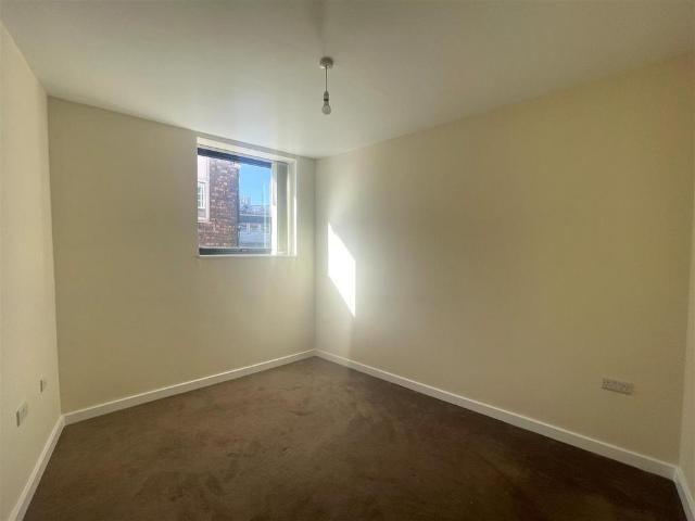 Percy Street, Stoke On Trent ST1 1 bed apartment to rent £650 pcm £150 pw