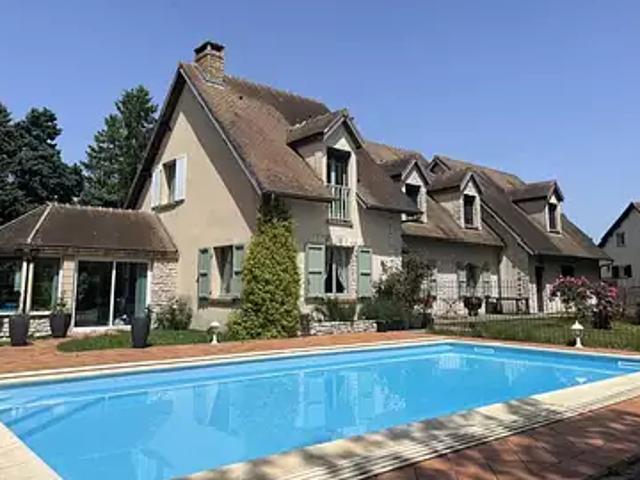 Perdreauville 78200 Achat / Vente maison 9 pièces t9 au dernier étage parking