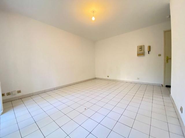 Père Soulas T1 23.13 m²