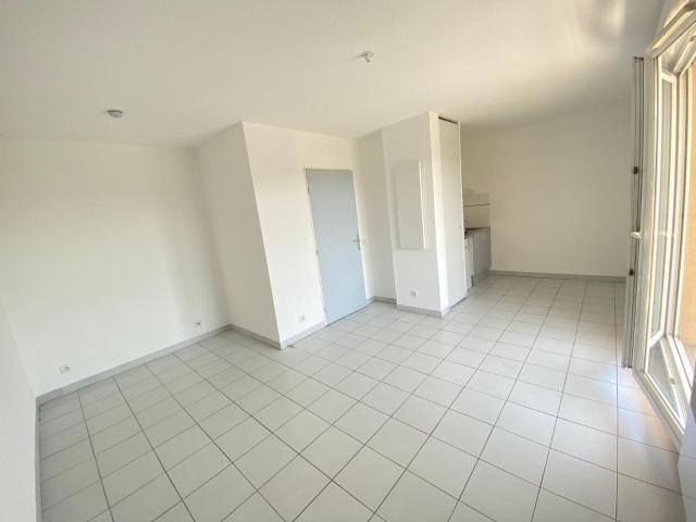 Père Soulas T1 25.50m² FDI Services Immobiliers