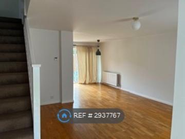Peregrine Close, Watford WD25, 3 bed semi detached house to rent, £2,000 pcm | PrimeLocation