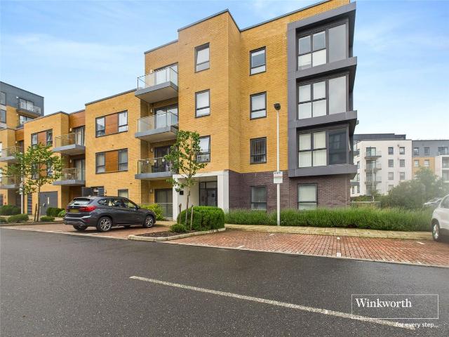 Peregrine House, Bedwyn Mews, Reading RG2, 2 bed flat to rent, £1,650 pcm | PrimeLocation