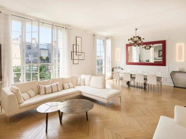 Pereire?: un magnifique appartement avec vue