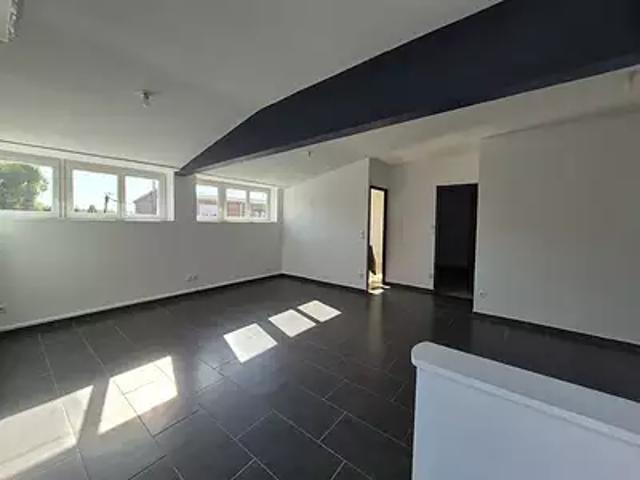 Pérenchies 59840 Achat / Vente appartement 3 pièces t3 au dernier étage