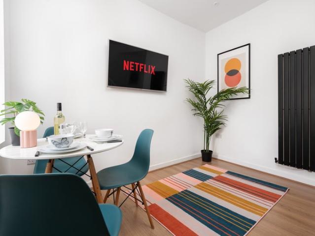 Perfect Modern 4 bedroom House in Liverpool