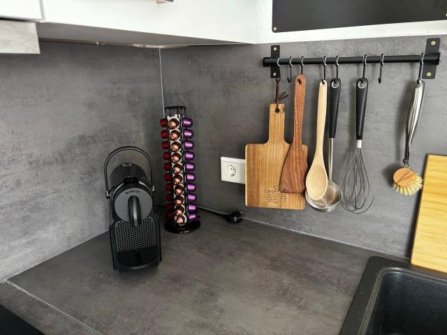 Perfect & neat home in Hilden, Hilden Amsterdam Apartments for Rent