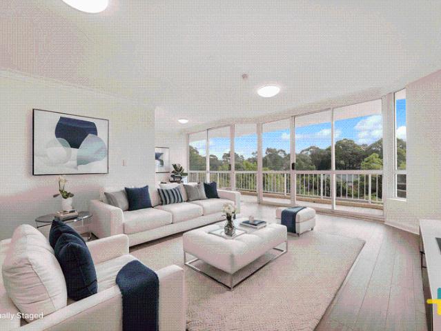 Perfect North Facing, Stunning District Views, Oversized 3 Bedroom Apartment