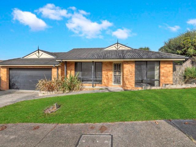 PERFECT OPPORTUNITY TO INVEST OR DOWNSIZE!