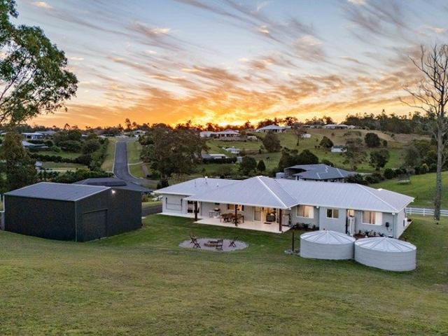 Perfect Orientation, Large Shed, Premier Estate