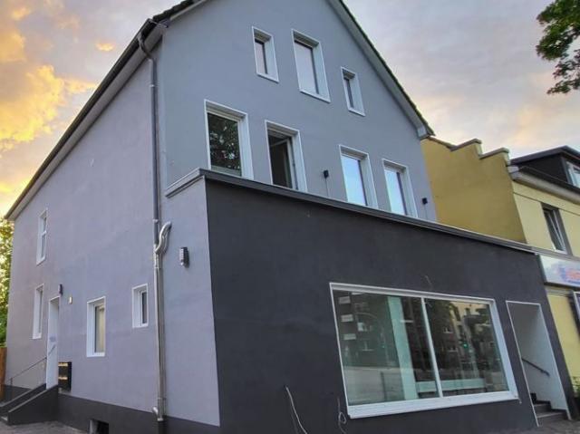 Perfect and beautiful flat in nice area / close to Airport
