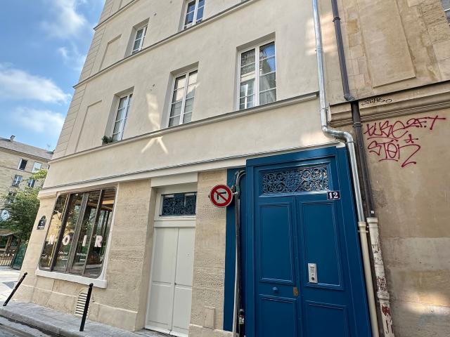 Perfect and beautiful Le Marais, Paris Amsterdam Apartments for Rent