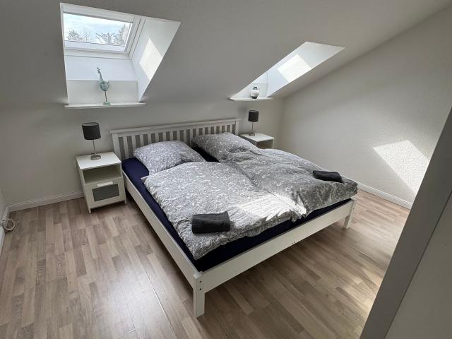 Perfect and bright suite in Mülheim an der Ruhr, Mulheim an der Ruhr Amsterdam Apartments for Rent