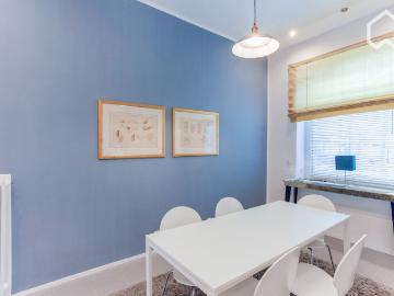 Perfect and cozy home in super central location, Dusseldorf Amsterdam Apartments for Rent