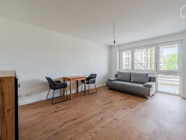 Perfect and spacious 1 BR home located in Schöneberg, Berlin Amsterdam Apartments for Rent
