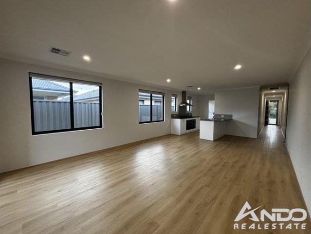 Perfect Beach Lifestyle Location! 4x2 House for Rent!