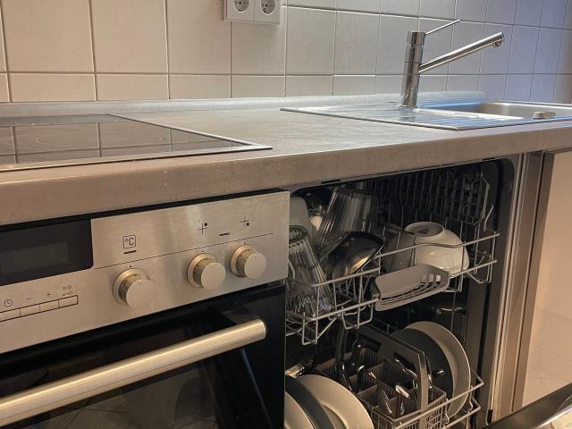 Perfect, beautiful apartment in Dresden, Dresden Amsterdam Apartments for Rent