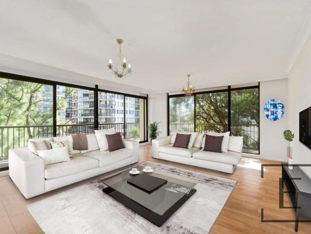 Perfect Boutique Living Opportunity