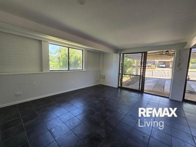 Perfect Brassall Living with Private Courtyard Utilities Included!