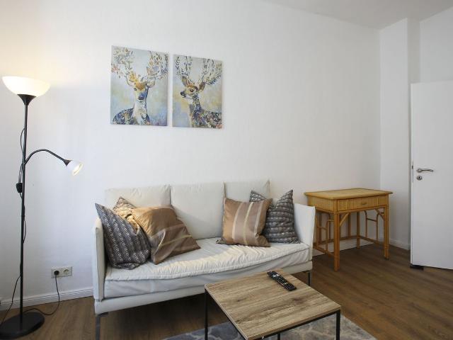 Perfect & cute apartment located in Braunschweig, Braunschweig Amsterdam Apartments for Rent