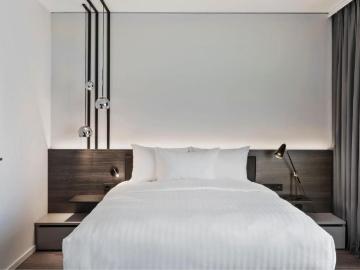 Perfect, charming studio in München with daily breakfast