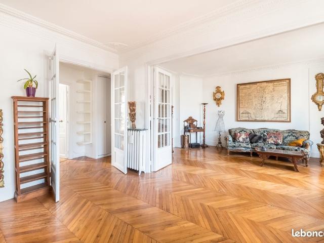 Perfect cocoon ideally located in the most beautiful area of Montrouge