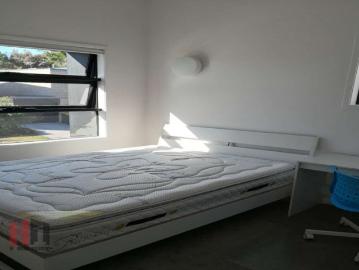 Perfect En suited Room In Modern Complex. ALL BILLS INCLUDED plus Driveway Parking