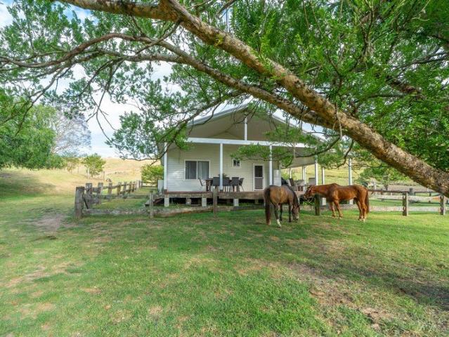 Perfect 'Escape to the Country' Lifestyle Farm On the Barrington River 25 minutes from Gloucester