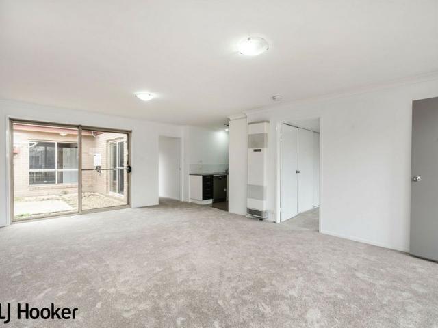 Perfect family home, great location!