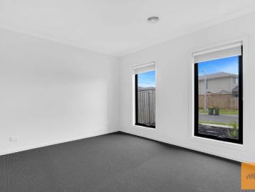 Perfect Family Home in Mambourin