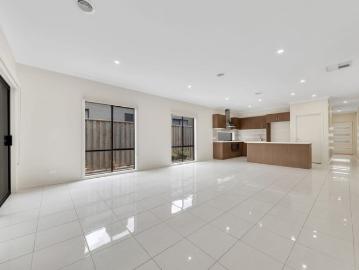 Perfect family home in great location!
