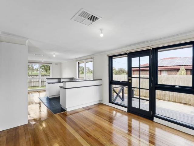 Perfect Family Home in Prime Location – A Must See Gem!