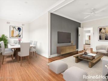 Charming Full Brick Family Home in an Unbeatable Kingsgrove Location