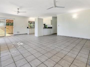 PERFECT FAMILY HOME IN PROTEA