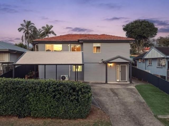Perfect Family Living Spacious, Stylish & Ideally Located