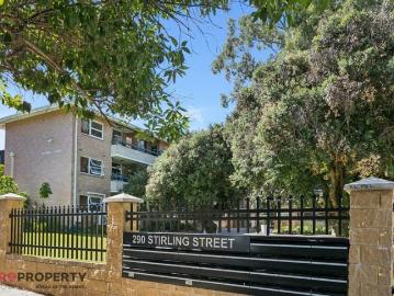 Perth Central, Perth, Western Australia, Seal Island, Western Australia