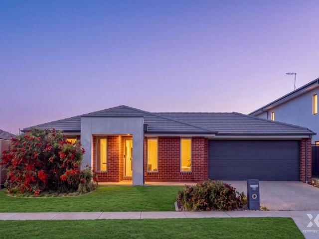 Perfect First Home with a Huge Backyard
