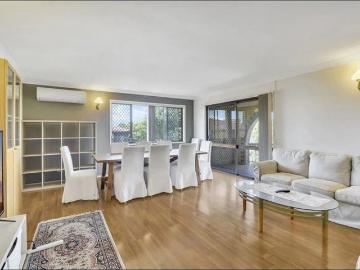 Rooming Accommodation 2brm self contained unit