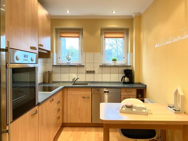 Perfect for Business Travelers: Stylish 2 Room Apartment with Balcony – Central & Quiet, Dusseldorf Amsterdam Apartments for Rent