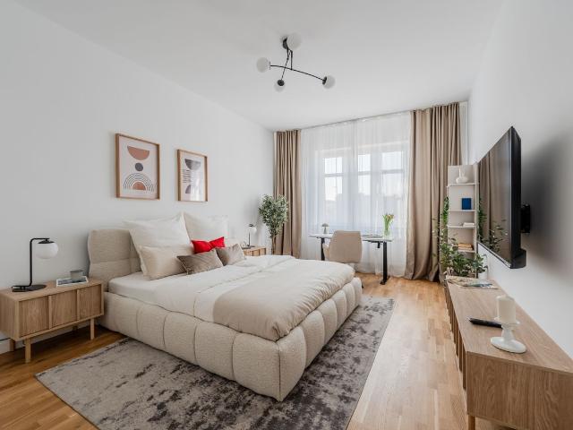 Perfect for City living: Spacious apartment in trendy Neukölln, Berlin Amsterdam Apartments for Rent