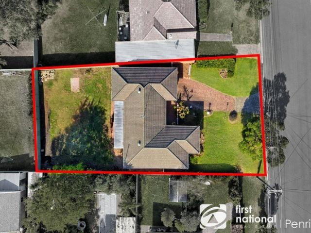 Perfect For Duplex or Medical Use STCA R3 Zone! 21m Frontage! 774m2