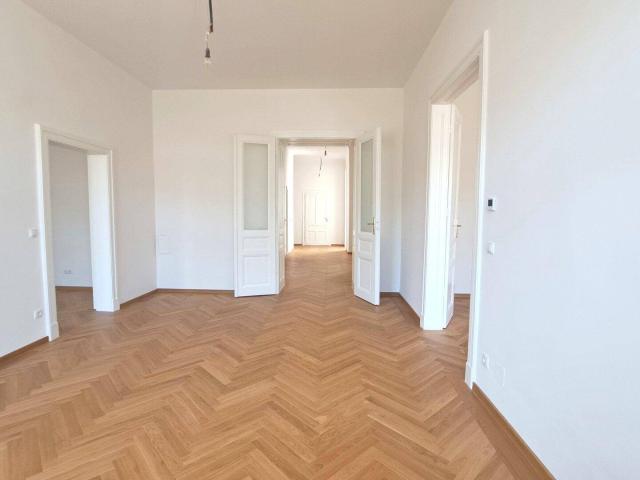 Perfect for families! Apartment with 130m² in a prime location in 1180 Vienna!