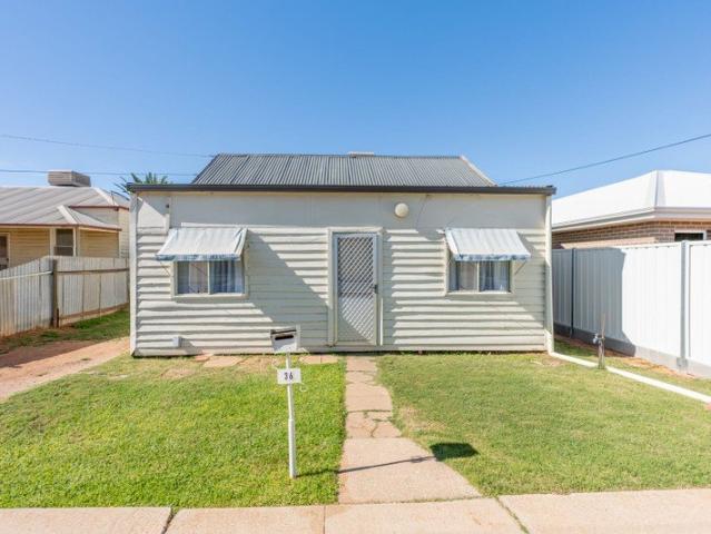 PERFECT FOR FIRST HOME BUYERS/INVESTORS