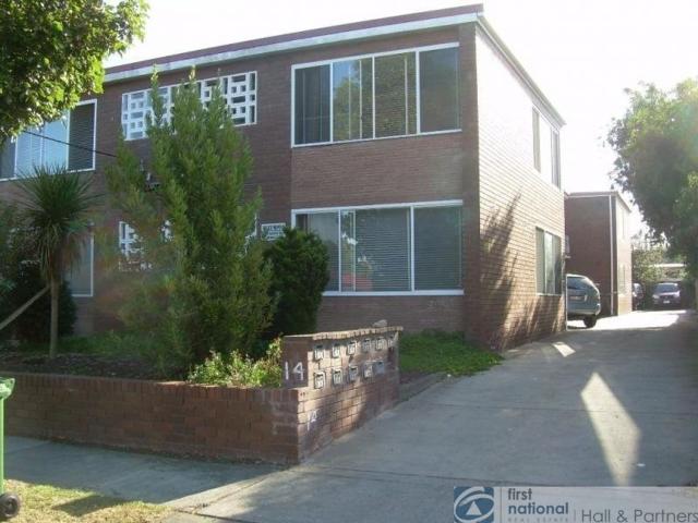 Perfect for single occupancy or a couple!