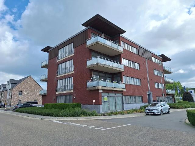 Perfect gelegen gelijkvloers appartement in het Centrum van Neerpelt