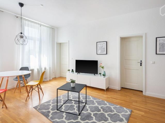 Perfect & great home in vibrant neighbourhood, Leipzig Amsterdam Apartments for Rent