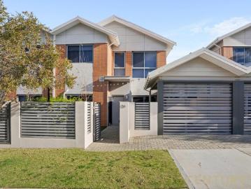 PERFECT GROUND FLOOR OPPORTUNITY WITH QUIET ASTEROID WAY STREET FRONT LOCATION!