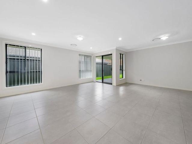Perfect Home in Immaculate Condition